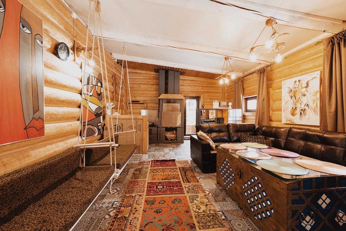 Inn Ozz Karagandy Extérieur photo