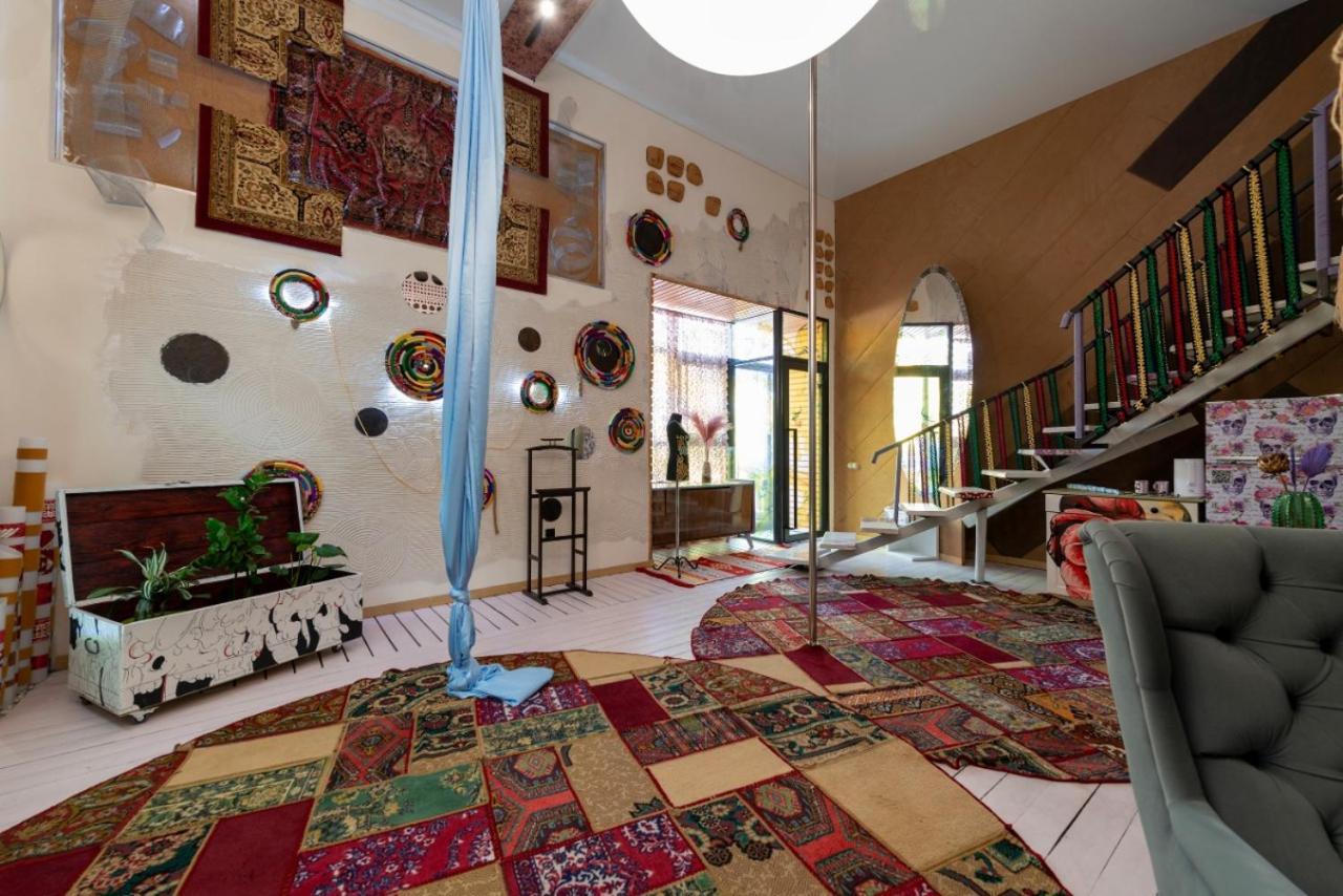 Inn Ozz Karagandy Extérieur photo